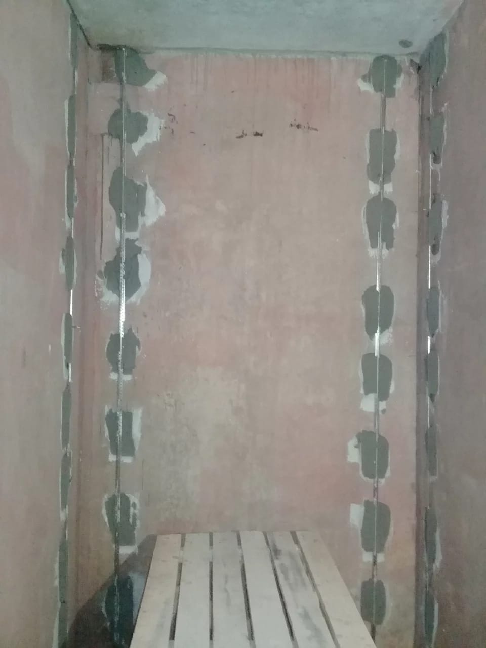 Выравнивание стен