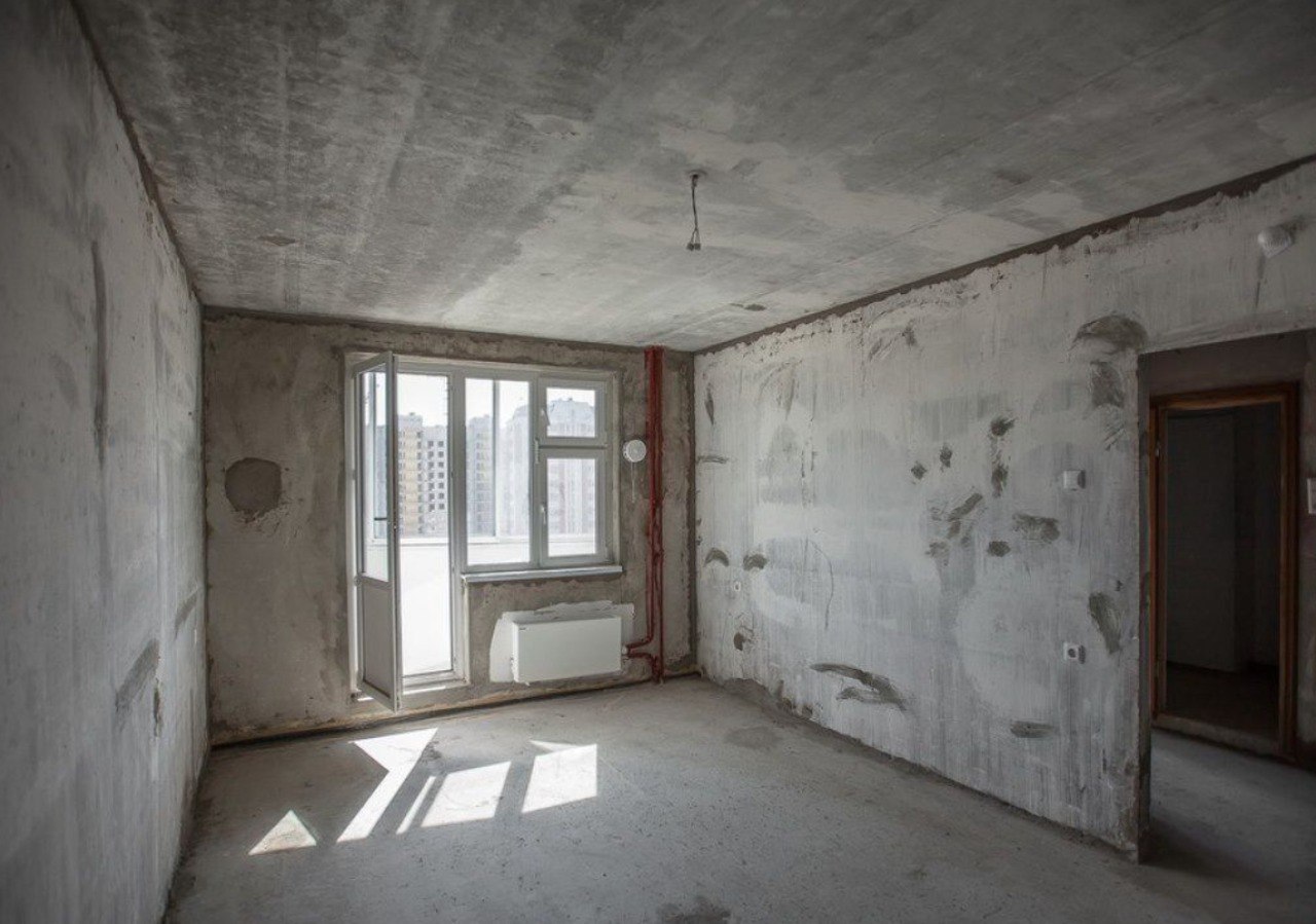 Иллюстрация ко второму параграфу статьи "Бюджетная подготовка стен в новостройке"