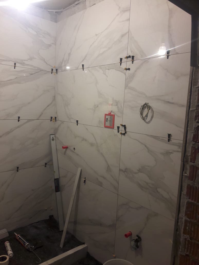 УКЛАДКА ПЛИТКИ И КЕРАМОГРАНИТА